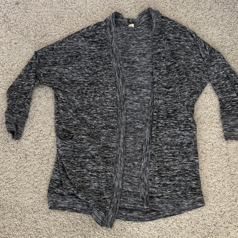 Wishlist Charcoal Black Grey Open-Front Cardigan Swester medium
